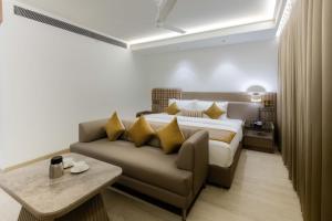 Emerald Luxe A Boutique Hotel Chandigarh Mohali