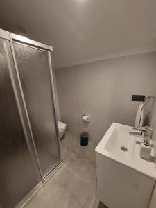 House of ALICE - Villa with Pool near Çalış Beach