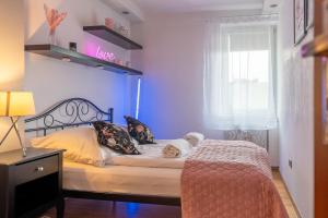 Ratuszove Love - dwie osobne sypialnie, w rynku - by Everslow