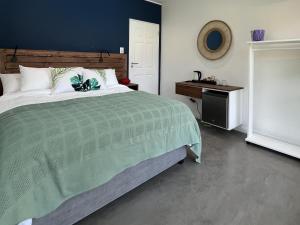 The Lookout Guesthouse