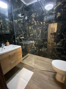 Beautiful 2BD Apartment with Large Terrace and Free Parking