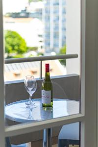 Sweeping Table Mountain Views