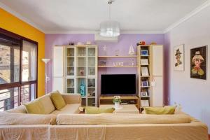 Spacious villa with private pool in Mogán
