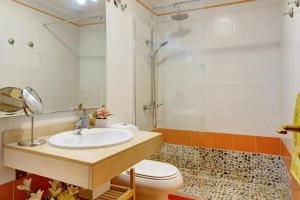 Spacious villa with private pool in Mogán