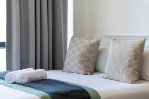 Skyline Apartment - Harbour & City Views