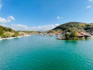 萩市の静かな港町の一棟貸切宿 泊まれるカフェ 龍さん家 -Japanese traditional house-
