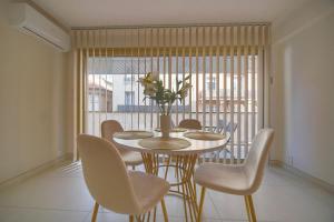 Ruby - Terrace - 10 min Palais - VCA