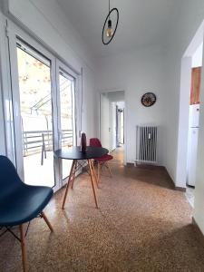 Acropolis Penthouse - 100Mbps Internet Connection