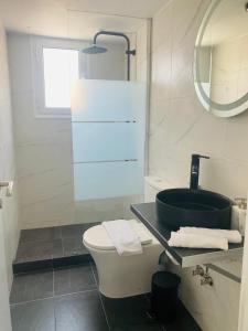 Acropolis Penthouse - 100Mbps Internet Connection