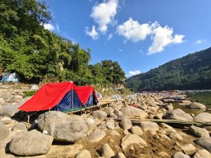 Shawn camps shnongpdeng