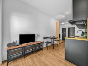 Magnolia Bloom Studio by BookingHost