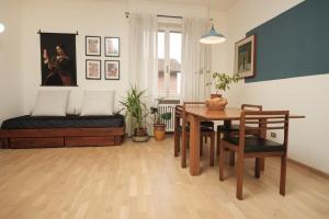 Tra le case di Reggio - Pisacane