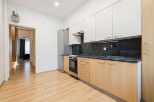 Cosy lux Apartment with Free Parking