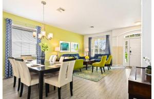 6BR Private Pool, Spa, Gameroom, Close to Disney