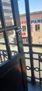 Stylish Bachelor with Oak Floors & View