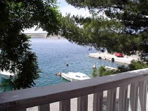 Apartment in Jadranovo with sea view, balcony, air conditioning, Wi-Fi (3856-1)