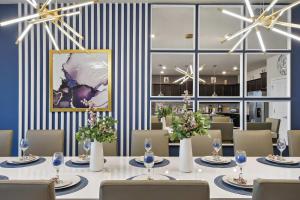 Fabulous10br Windsor Island Villa PoolGames&More