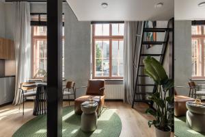 Stylish Hallo Loft Apartment by Innorental