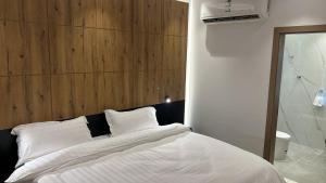 اجنحة دانة DANAT Suites الرياض حي اليرموك