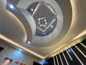 Sky Light Inn Hotel