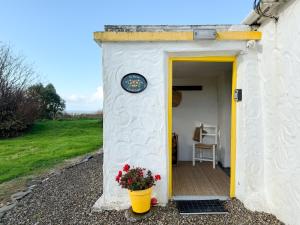 Yellow Cottage, Doolin