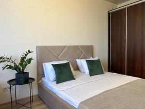 VIP AVALON Чорновола 16-є