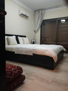 APPARTEMENT DOUILLET AU CENTRE GUELIZ