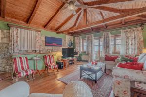 Holiday Home Rozina - Happy Rentals