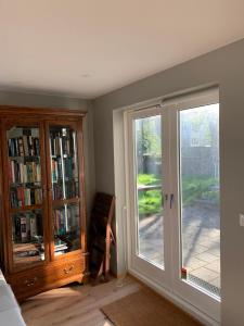 Beautiful Apartment City Center 101