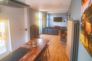 Seaview Cottage Schoolhouse 2