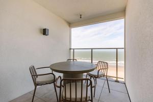 Ostend Luxury 4-Guest Balcony and Free Parking