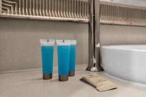 Warsaw Heartline Apartment by BookingHost