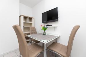 Apartments Crnekovic X Frankopanska