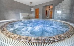 Arti Minijos - mažoji salė