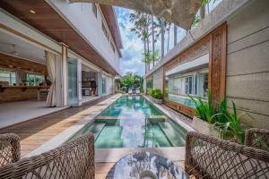 Seminyak Villa Anaka 3BR 10ppl Private Pool