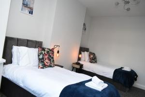 The Nottingham Nook Sleeps 7 Free Parking