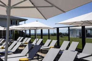 Red Jacket Beach Resort