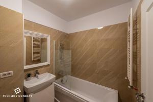 Stylish Central Apartments Near City Center