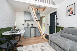 Private small house with sauna and terrace in Tallinn