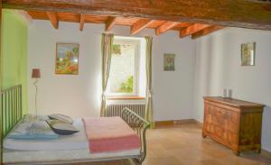 Provençal Farmhouse With Shared Pool In The Drôme