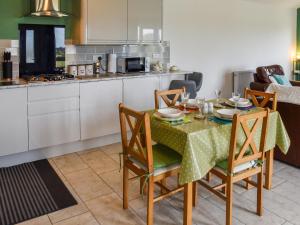 Stable Cottage - Uk45134