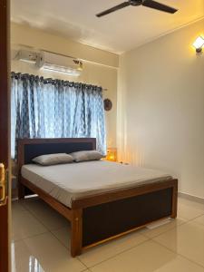 BuildAura-Elite, Minutes from the Beach