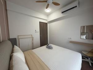 Central Park 2 Bedrooms