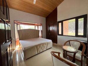 RaahgirStays The Lake Nest