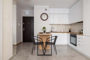 Poezji Gliwice Modern&Bright Apartment with Balcony by Noclegi Renters