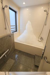 OPEN#신주쿠5분#시부야10분#편의점2분#최대8명#예쁜집#114m2#침대5#빔프로젝터