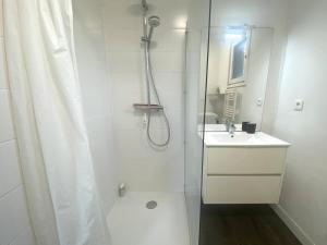 Maison rénovée avec jardin, wifi, BBQ, parking, à 250m de la mer - Pleumeur-Bodou - FR-1-368-14