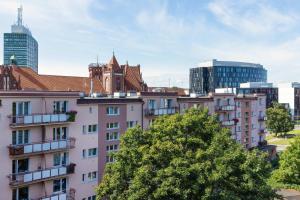 Waterlane Vintage Apartament Blisko Stoczni Gdanskiej by Noclegi Renters