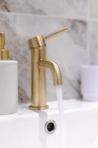 The Townhouse Collection 2BR Close To City Centre