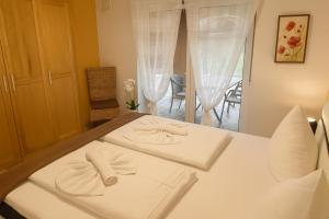 SUNNYHOME Ferienwohnung am Brückelsee